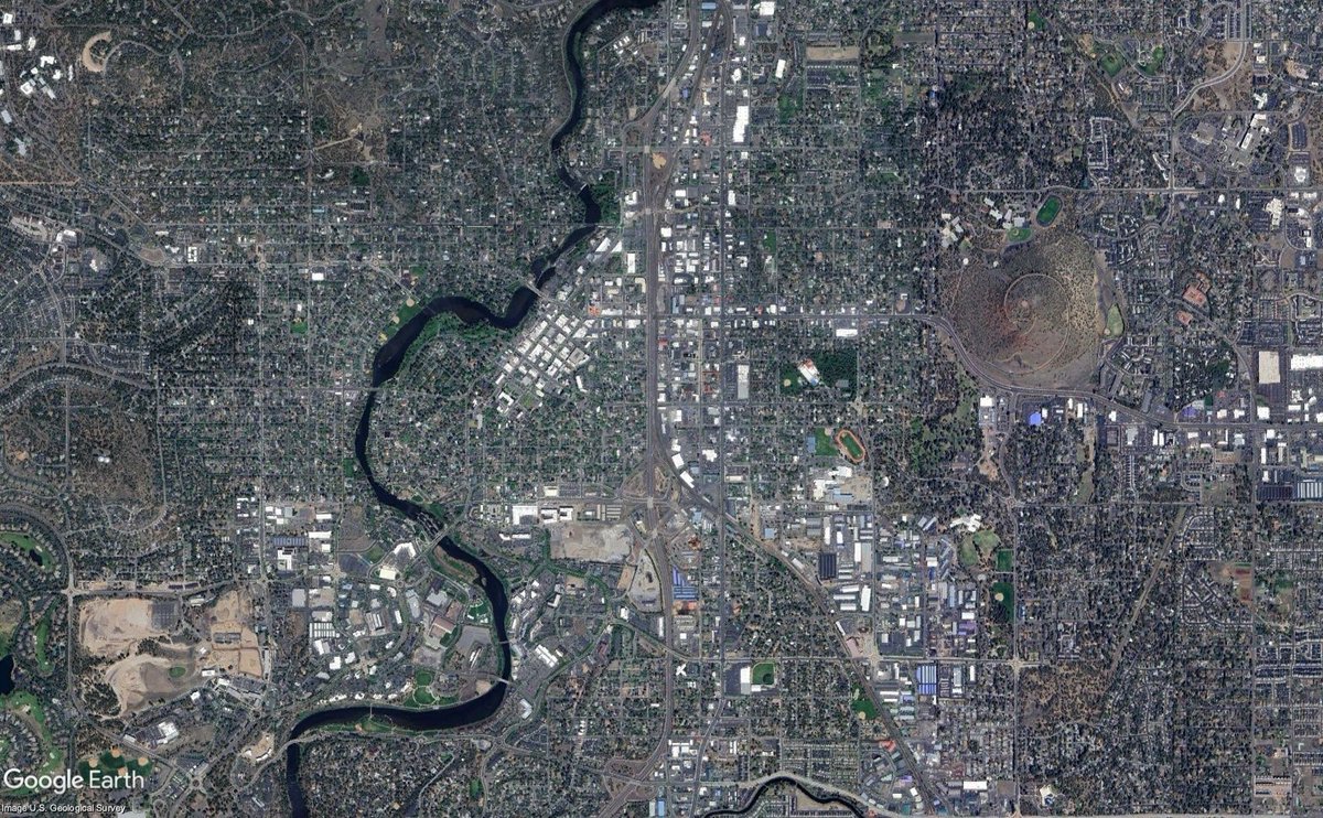 CompassCom's tweet photo. Bend through the decades: satellite imagery from 1994 and 2025 highlighting more than 30 years of growth, development, and change. https://t.co/sodB80XGnK