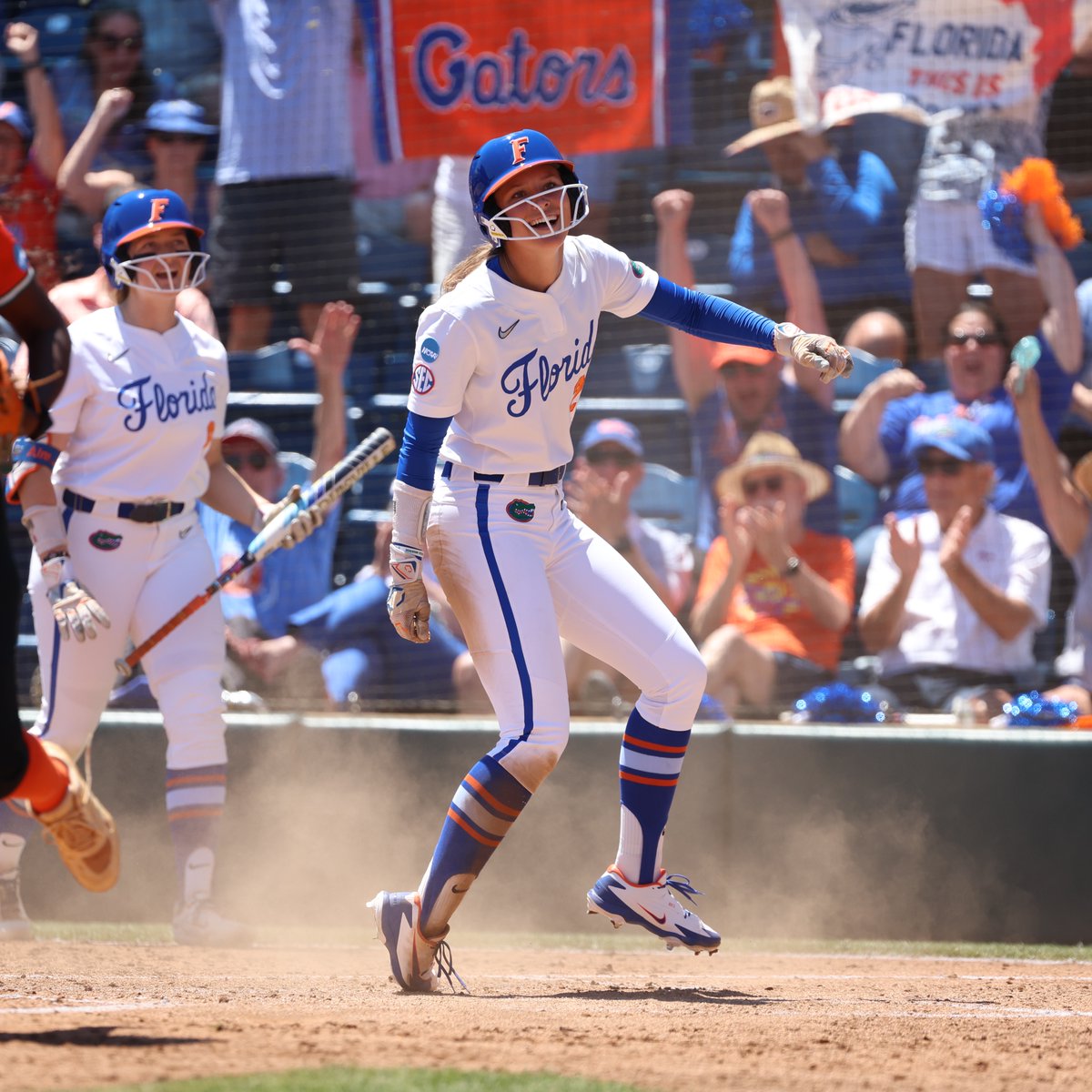 Gators Softball tweet media