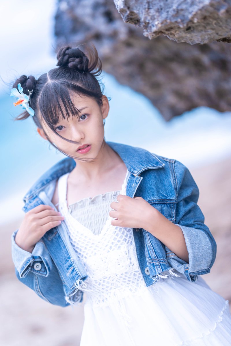 ゆいなちゃん（JS5）沖縄県うるま市ムルク浜にて🥰【事務所確認済