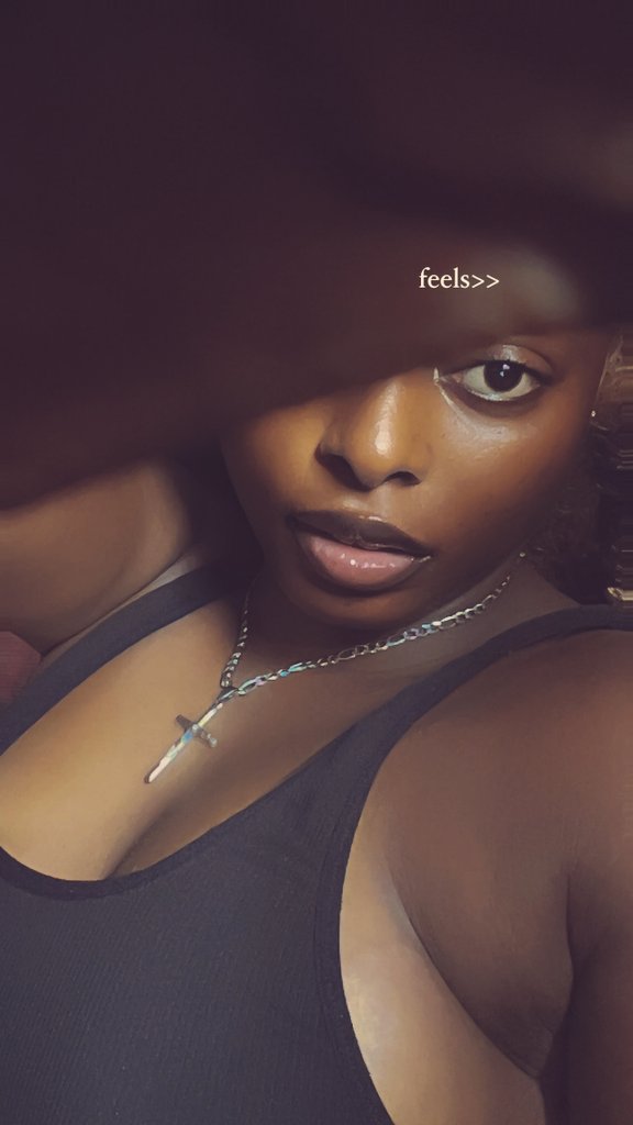 bami.xx tweet media