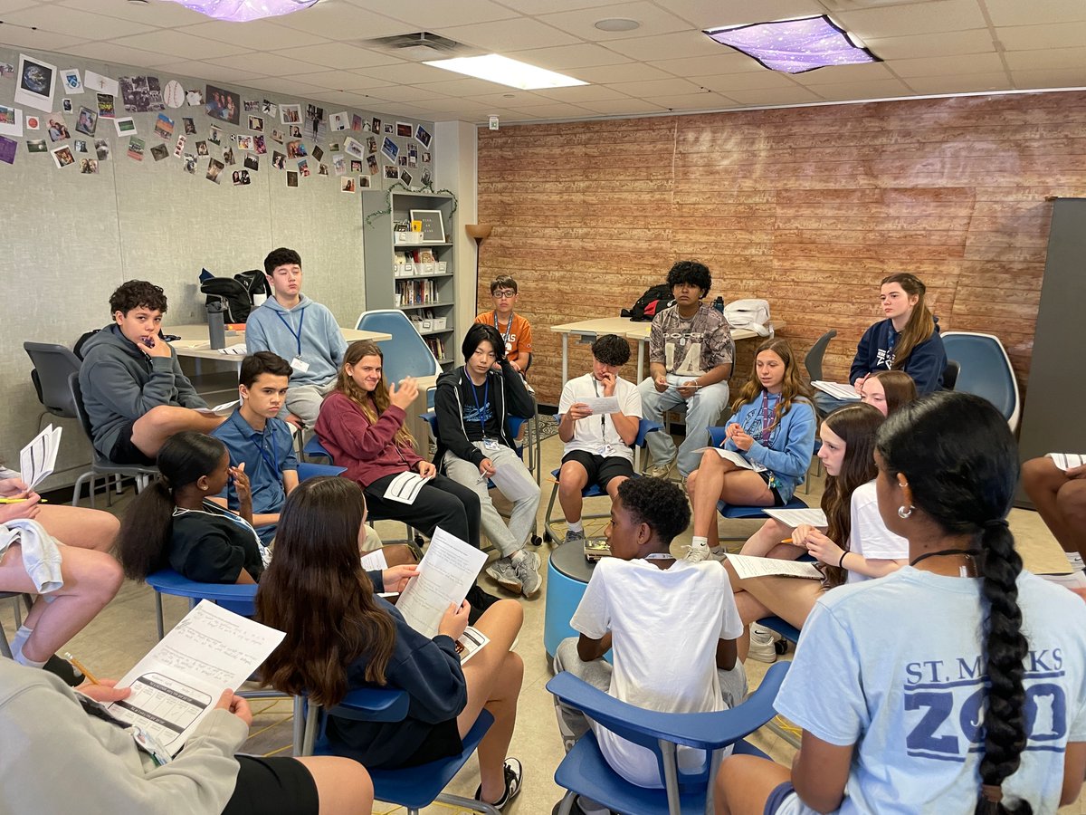 ArborCreekMS's tweet photo. At ACMS, students are showing what they know through authentic, meaningful learning experiences. From presentations to hands-on projects, our campus is celebrating growth and achievement as we close out the year strong. #ACMS #AcademicOpportunity #StudentSuccess #LISDOverdelivers https://t.co/69pqKUBXZp
