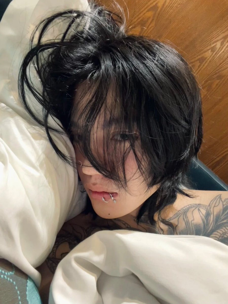 kazuha ｡ tweet media