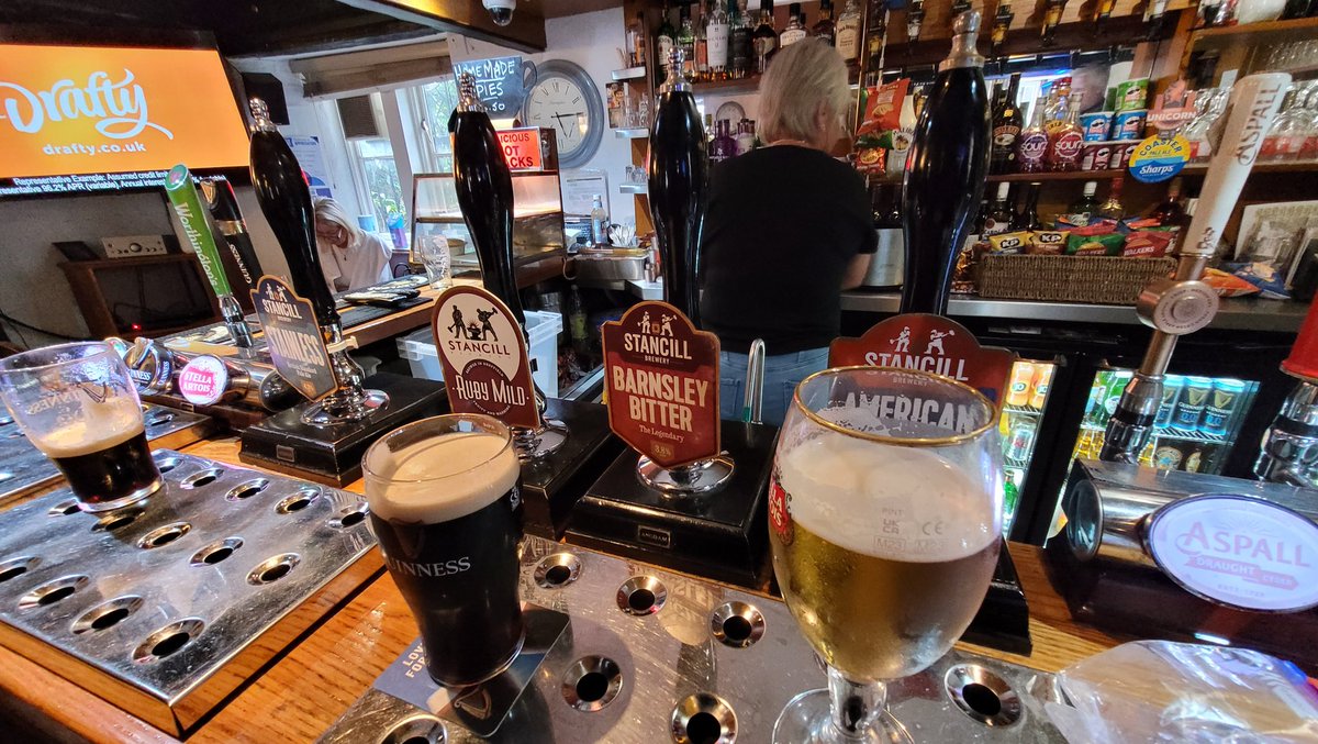 PubMaverik's tweet photo. Happy Friday https://t.co/rYjowuXj9N