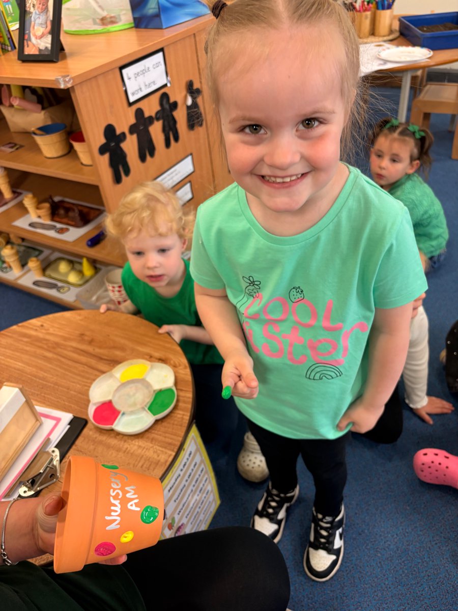 strantonprimary's tweet photo. Our nursery turned green today for Mental Health Awareness Day 💚 https://t.co/pEUNivhPwn