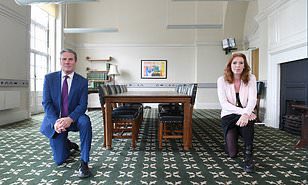 StephenMByrne's tweet photo. @Keir_Starmer We see you. https://t.co/iPCdo18sWA