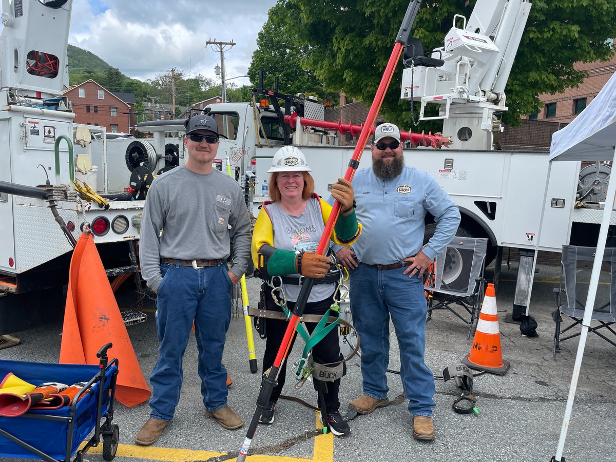 New_River_LP's tweet photo. ⚡ We’re excited to be back at Emergency Fest!

Join us May 16 from 10 a.m.–1 p.m. at WHS. Stop by to learn more about electrical safety, storm preparedness and more.

May is National Electrical Safety Month — the perfect time to learn and connect with your community! 🚒💡 https://t.co/ctOPNnpsZe