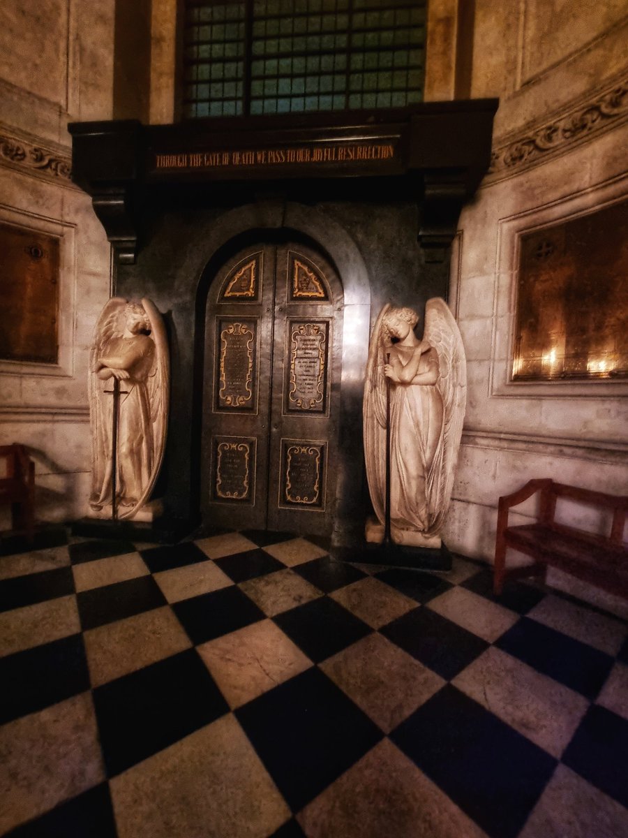 _cinqetoiles's tweet photo. St Paul Cathedral 🇬🇧 https://t.co/HrwaMeVtvF