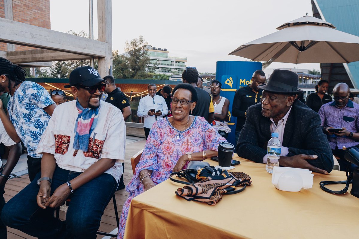 MTN Rwanda tweet media