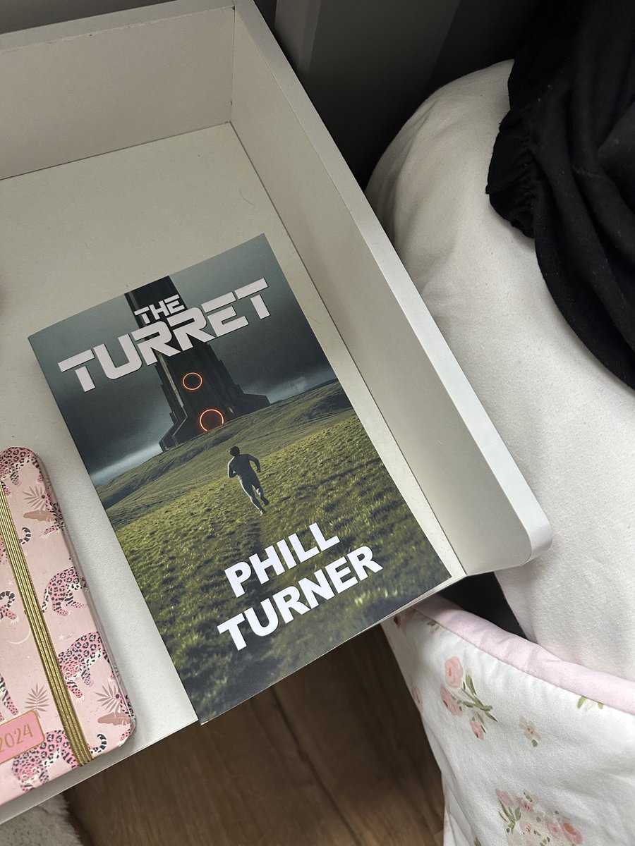 phill_ai's tweet photo. I love my cover https://t.co/FsEjd29Azx