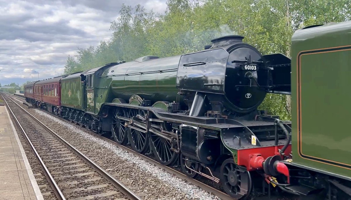 DGRBusAdventure's tweet photo. Ahead of tomorrows visit to the @GcrGreat Heritage Bus and Rail event we thought it would be rude not to pop out and see @60163_Tornado &amp; @RailwayMuseum 60103 ‘Flying Scotsman’ heading to @GCRNottingham passing through Langley Mill🚂🚂

#DanielsBusAdventures https://t.co/MOyiWcCKmu