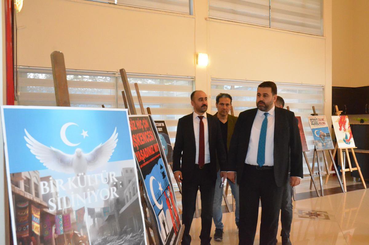 Doğu Türkistan Vakfı tweet media