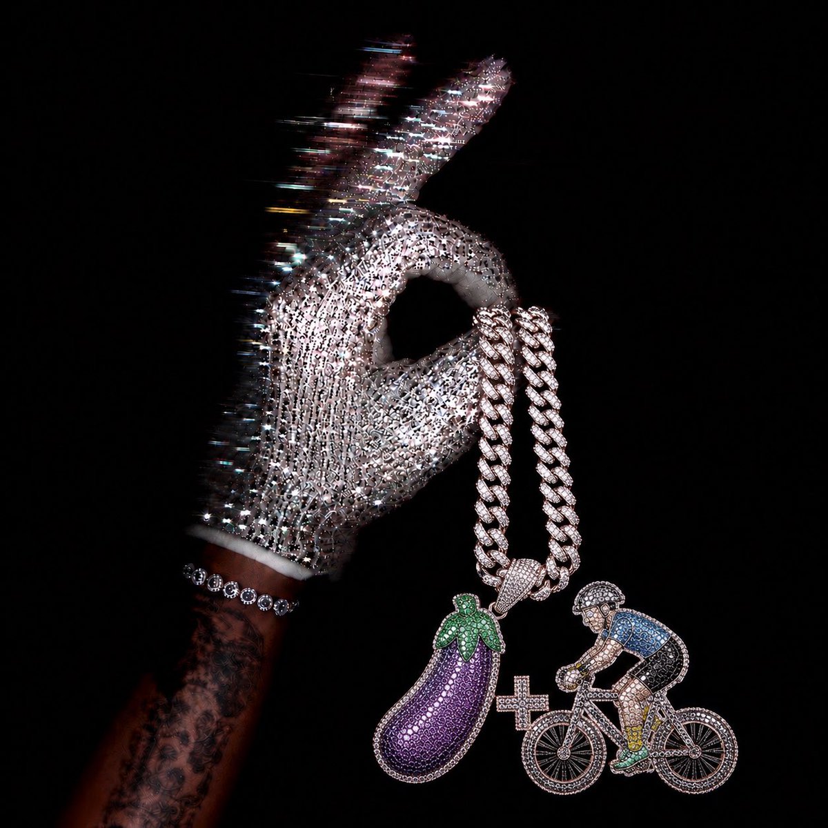 tygocrazier's tweet photo. @Raptors @Drake https://t.co/1xSSb4g3Ai