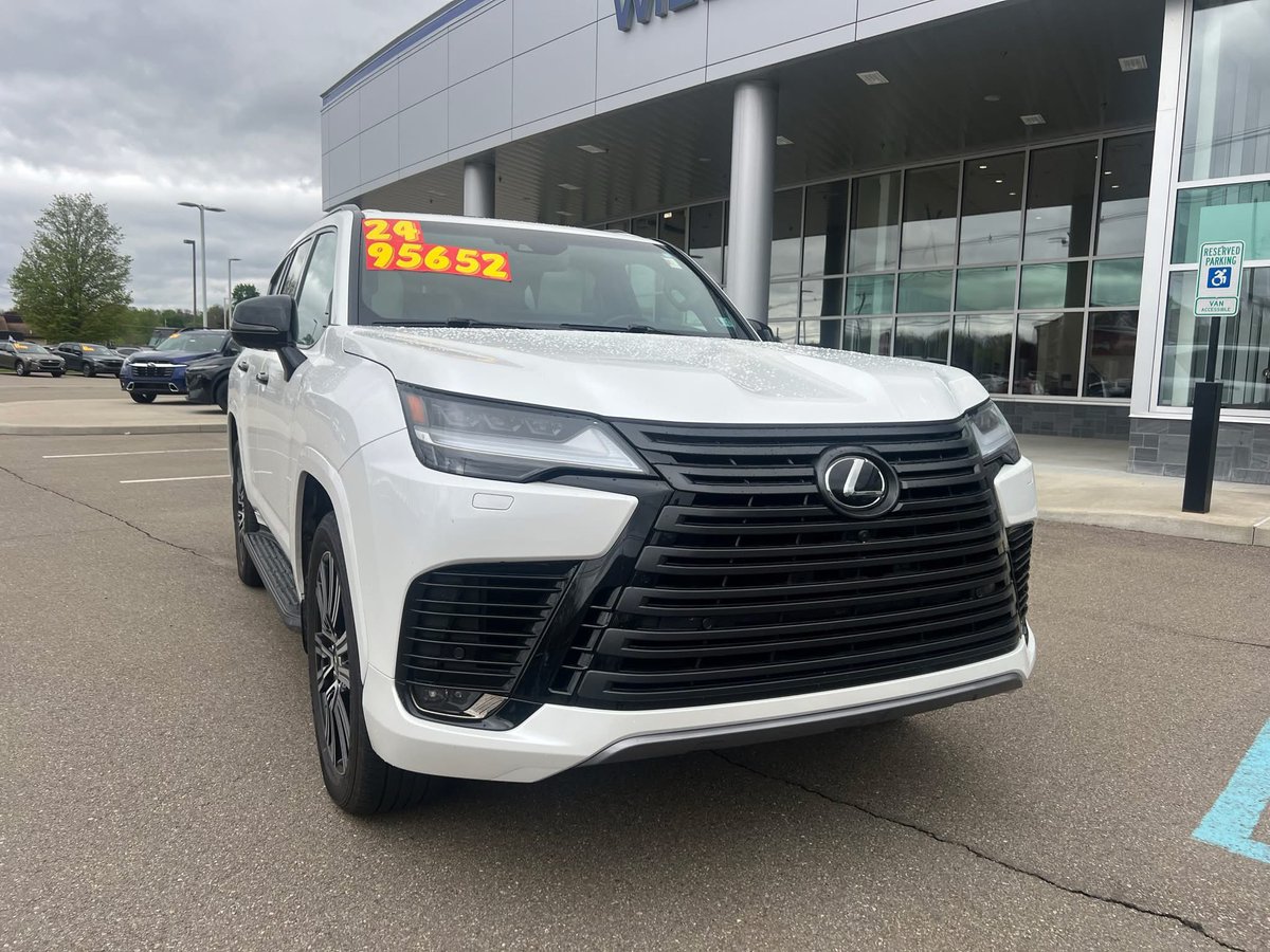 WilliamsSubaru's tweet photo. Sophisticated. Powerful. Impossible to ignore. 💥 The pre-owned 2024 Lexus LX 600 Luxury just arrived and it’s bringing serious VIP vibes ✨

👉 $95,329
👉 26,169 miles! 
👉 4WD
👉 17/22 MPG

For more details on this Lexus, click the link below! 🤩
🔗 - https://t.co/Nm0KMwuODI https://t.co/vtJZy2ITWa