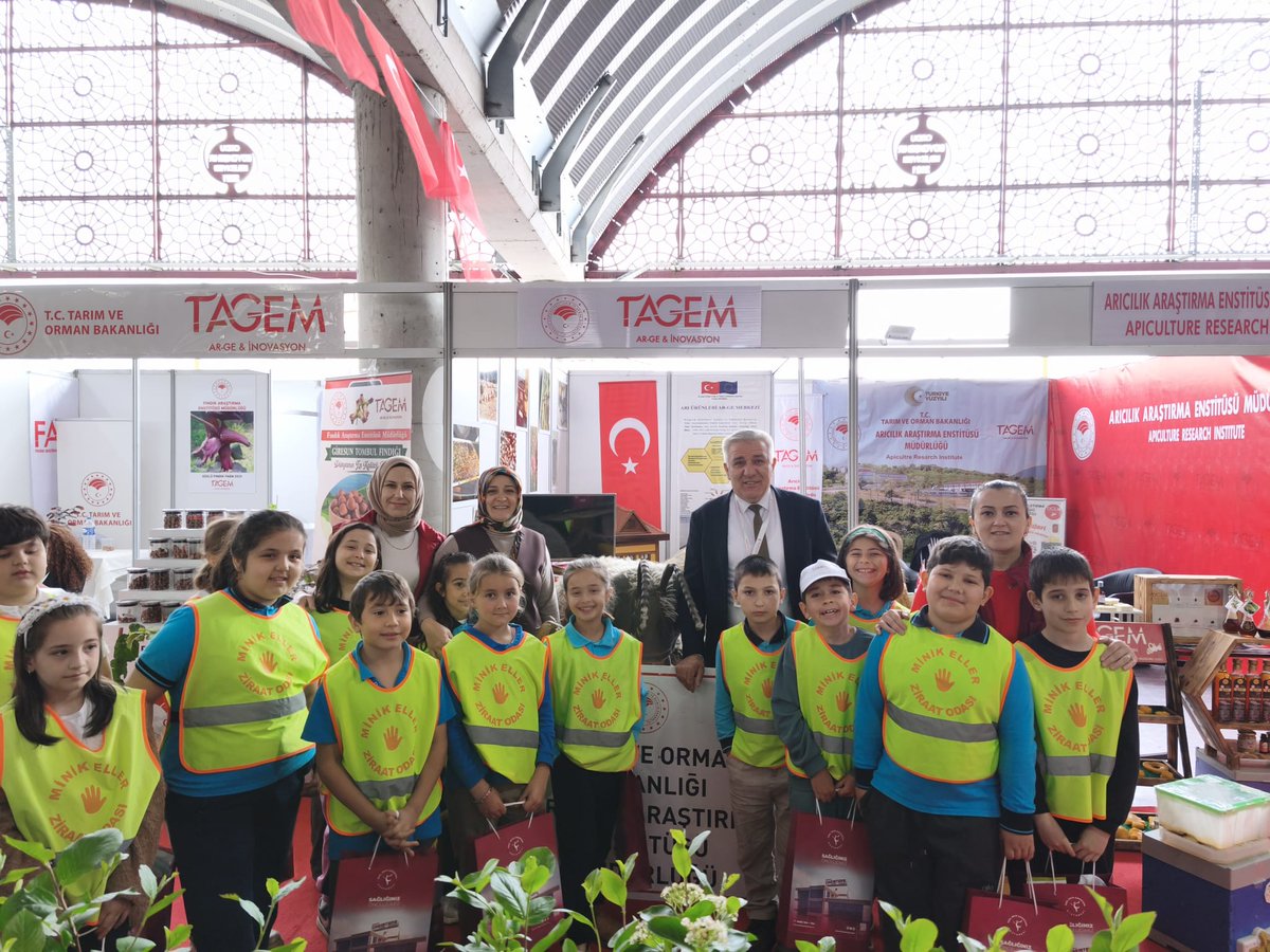 Arıcılık Araştırma Enstitüsü Müdürlüğü tweet media