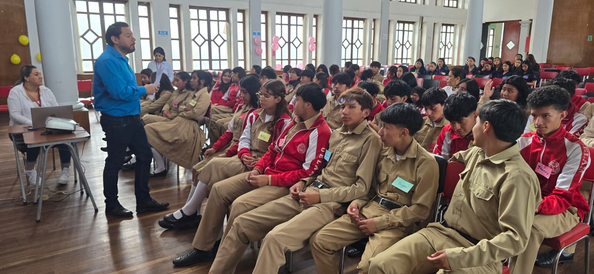 SRIoficialEc's tweet photo. #SRIzonal3

Capacitamos a estudiantes de la U. E. Luis A. Martínez de la ciudad de Ambato sobre cultura tributaria con el objetivo de generar conciencia, responsabilidad y compromiso con el país. https://t.co/8q4EvcKCq4