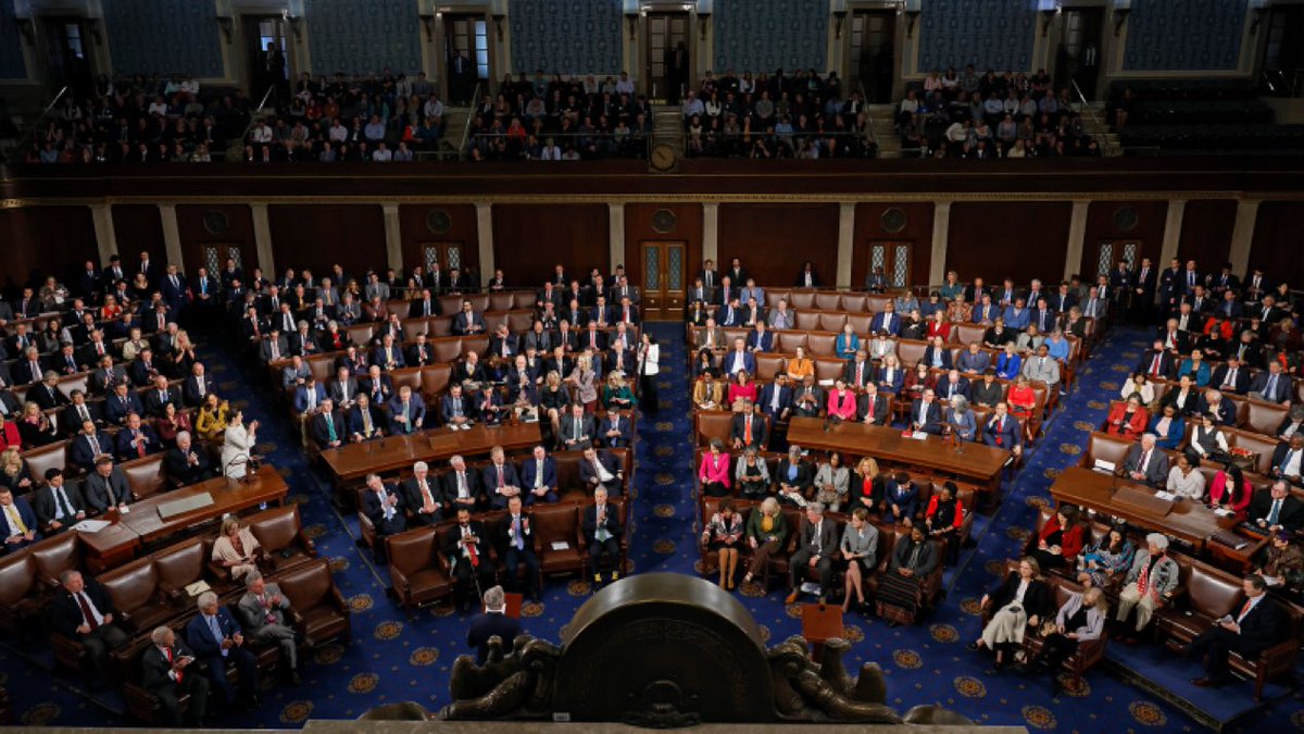 AlertaNews24's tweet photo. 🇺🇸 | El Senado acaba de votar por unanimidad para retener el salario de los senadores durante futuros cierres del gobierno.

Decenas de miles de trabajadores federales pasaron meses sin recibir sus cheques de pago mientras el Congreso seguía cobrando los suyos. https://t.co/4yadM7xIPO