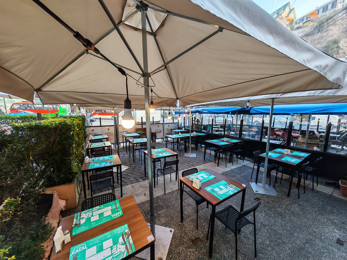 Restorán Capri tweet media
