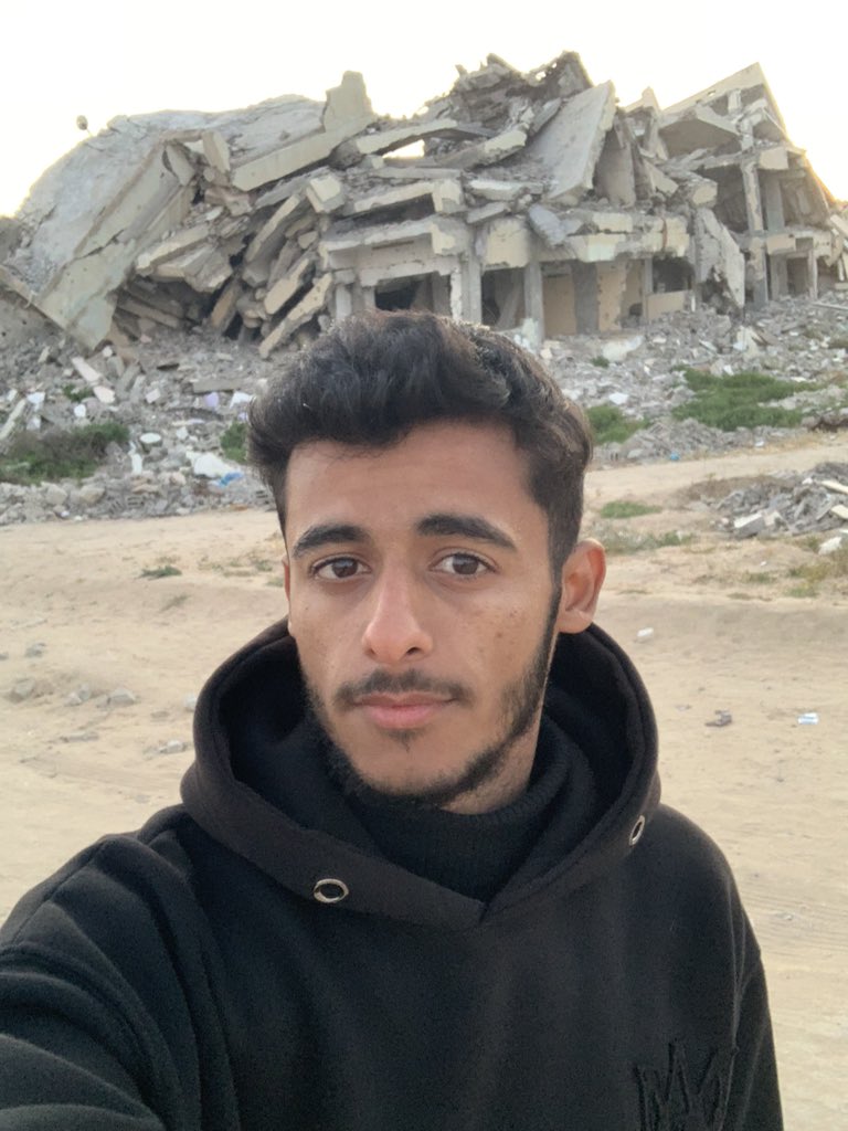 m60r_'s tweet photo. To the world I'm mahdi, 22 years old, I don't want to die in Gaza and I'm not a number, I just want a good life https://t.co/UY7yoNb1n7