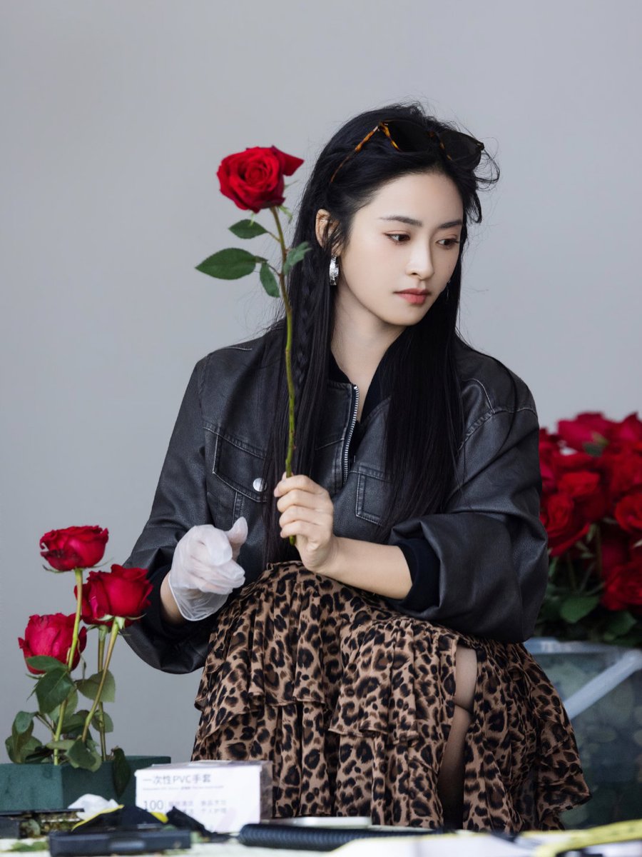 Yoya1011's tweet photo. Tan hermosa la princesa Shen Yue https://t.co/5KvRwK1g3b