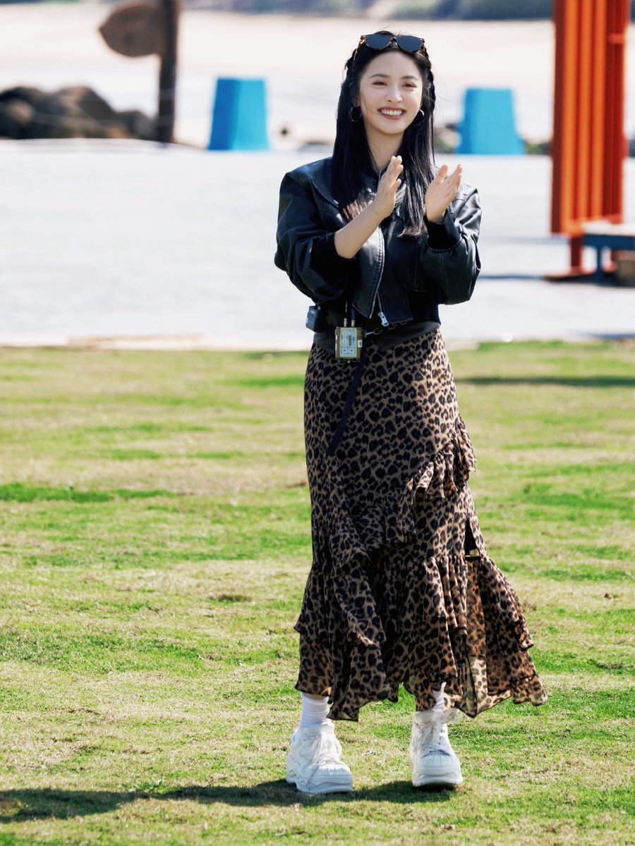 Yoya1011's tweet photo. Tan hermosa la princesa Shen Yue https://t.co/5KvRwK1g3b
