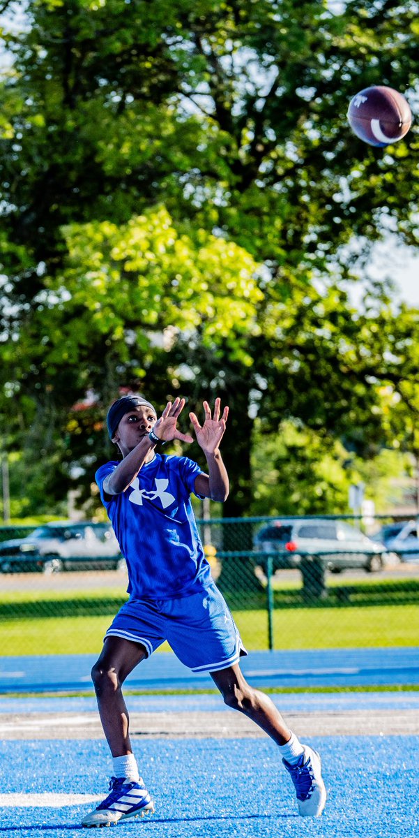 TigerWoodSport's tweet photo. My Friends Ask Why I’m Never 

At Home When They’re Outside…

My Reply Is , “I Be At Work”🏈🙌

God Is Faithful 💯💪🏽🙏🏾🫡

📸Cred: lensbyOscar (IG) https://t.co/fdfJlLivpJ