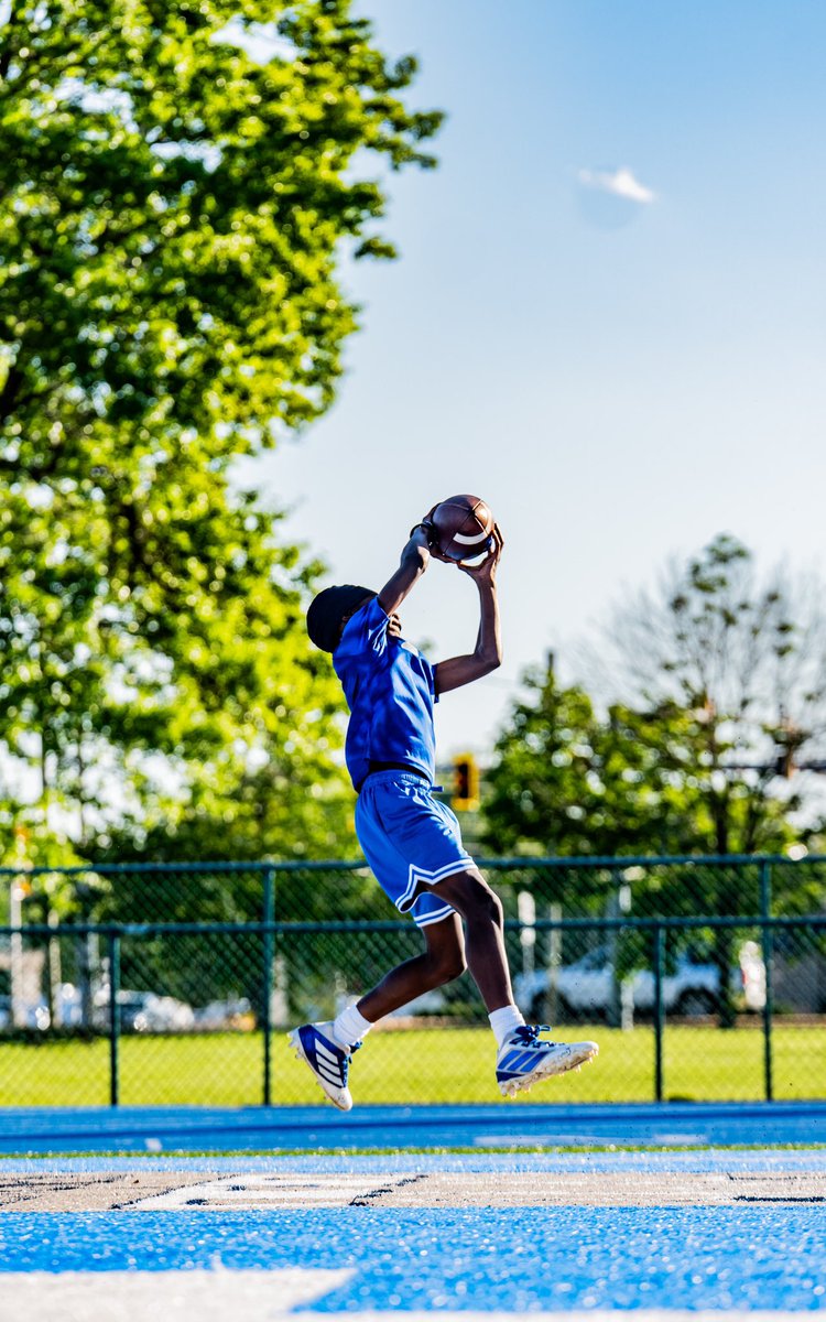 TigerWoodSport's tweet photo. My Friends Ask Why I’m Never 

At Home When They’re Outside…

My Reply Is , “I Be At Work”🏈🙌

God Is Faithful 💯💪🏽🙏🏾🫡

📸Cred: lensbyOscar (IG) https://t.co/fdfJlLivpJ