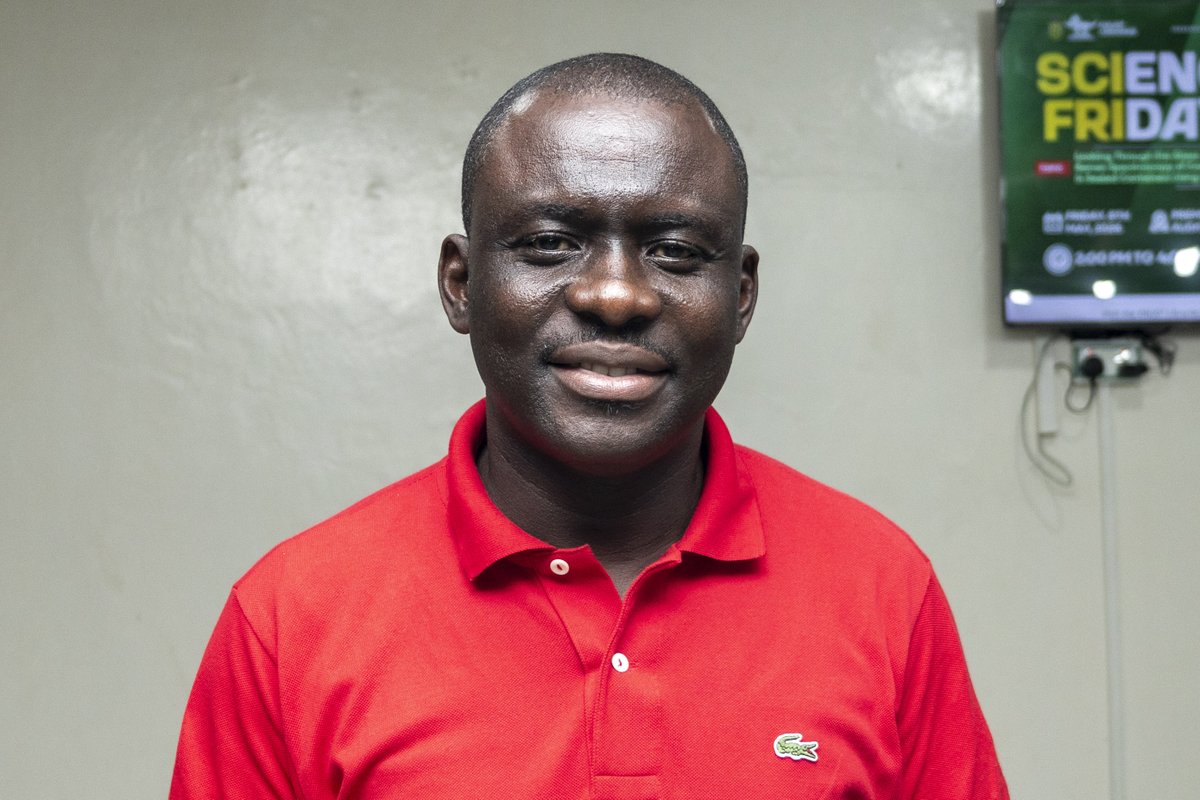 knust_library's tweet photo. KNUST University Librarian Dr. Bruce Lamptey emphasized science's role in development: “Today’s gathering reminds us that science is... about finding solutions to the challenges facing our communities, our nation, and the world.” https://t.co/uztk9bbpic