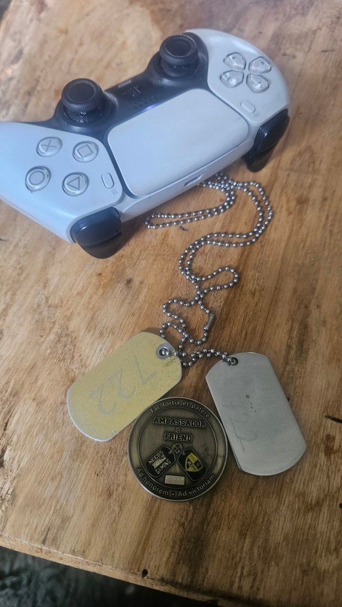 _Hunanahu_'s tweet photo. Please. We love you! @Battlefield @BattlefieldInte @BFBulletin https://t.co/iCUyab8w44