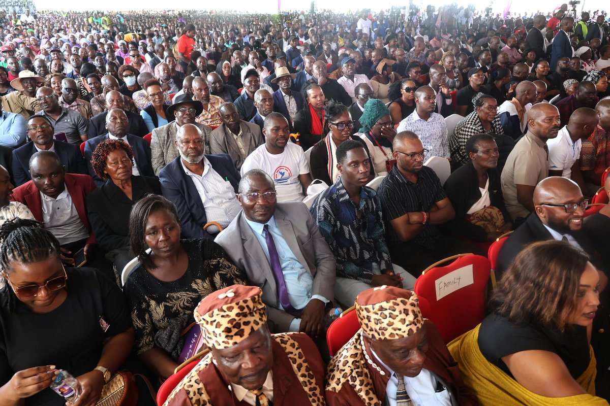 skmusyoka's tweet photo. May the soul of Mama Teresa Nyaboke rest in eternal peace.

And to the family, may God grant you strength, comfort and grace during this difficult moment of sorrow.

“He heals the brokenhearted and binds up their wounds.” Psalm 147:3 https://t.co/NAhpFc8B69