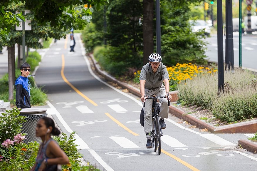 FirstStarSafety's tweet photo. 🚲 May is National Bike Month!

👏 Let’s keep the momentum going—slow down, stay alert, and share the road this Bike Month!
#NationalBikeMonth #BikeCincy #TrafficSafety #ShareTheRoad #FirstStarSafety #SaferStreets https://t.co/1mnga0eXxG