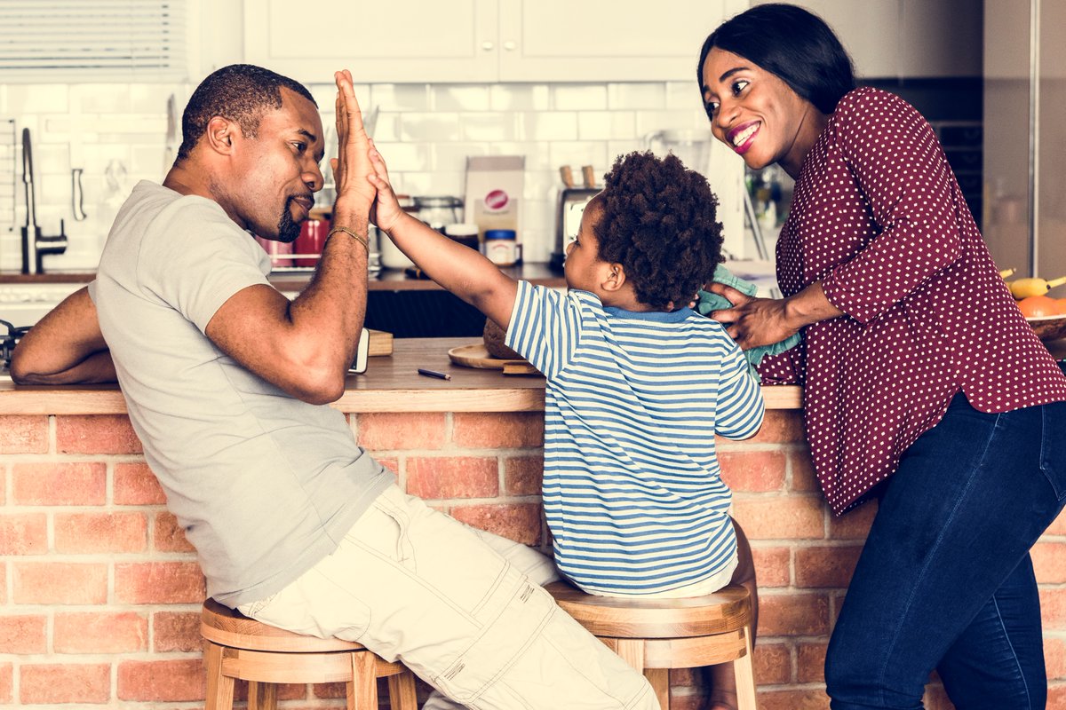 FamilyELab's tweet photo. Strong #familyengagement happens when schools connect families to classroom learning in practical, sustainable ways. #InternationalDayofFamilies is a reminder that families are not separate from student learning. They're part of the instructional core. https://t.co/eqVJMy8LEP https://t.co/wN3TKg9Ajo