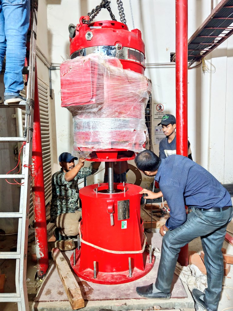 EmISaBuJ97's tweet photo. Fire pump installation work underway... https://t.co/bvHGC8ozDy
