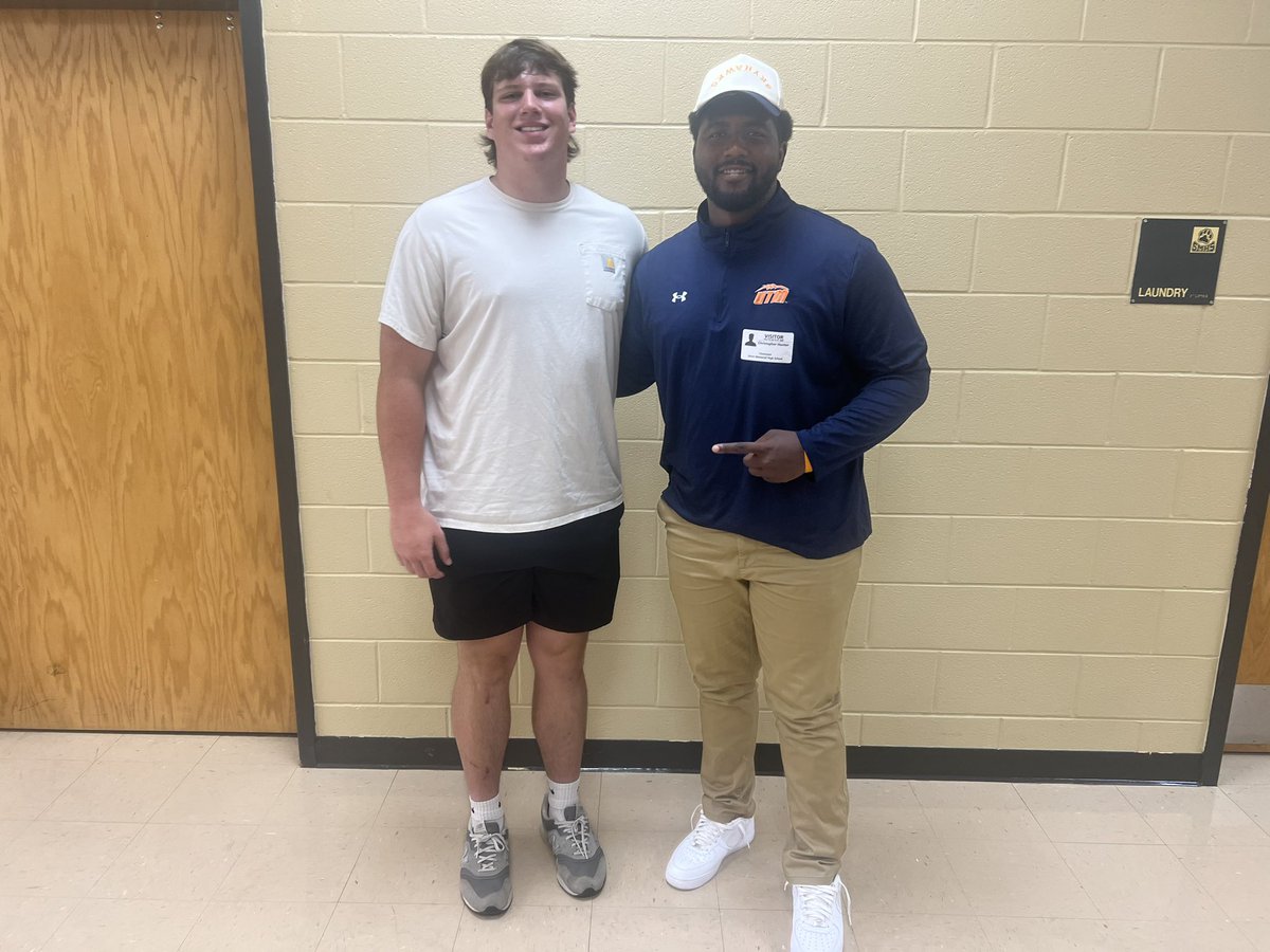 Parkercox70's tweet photo. University of Tennessee Martin Offered!!! #AGTG

@__Chunter @CoachSamber @CSmithScout @CSmithMedia @Dynasty_Oline @TomLoy247 https://t.co/yEIi8X1ZFt