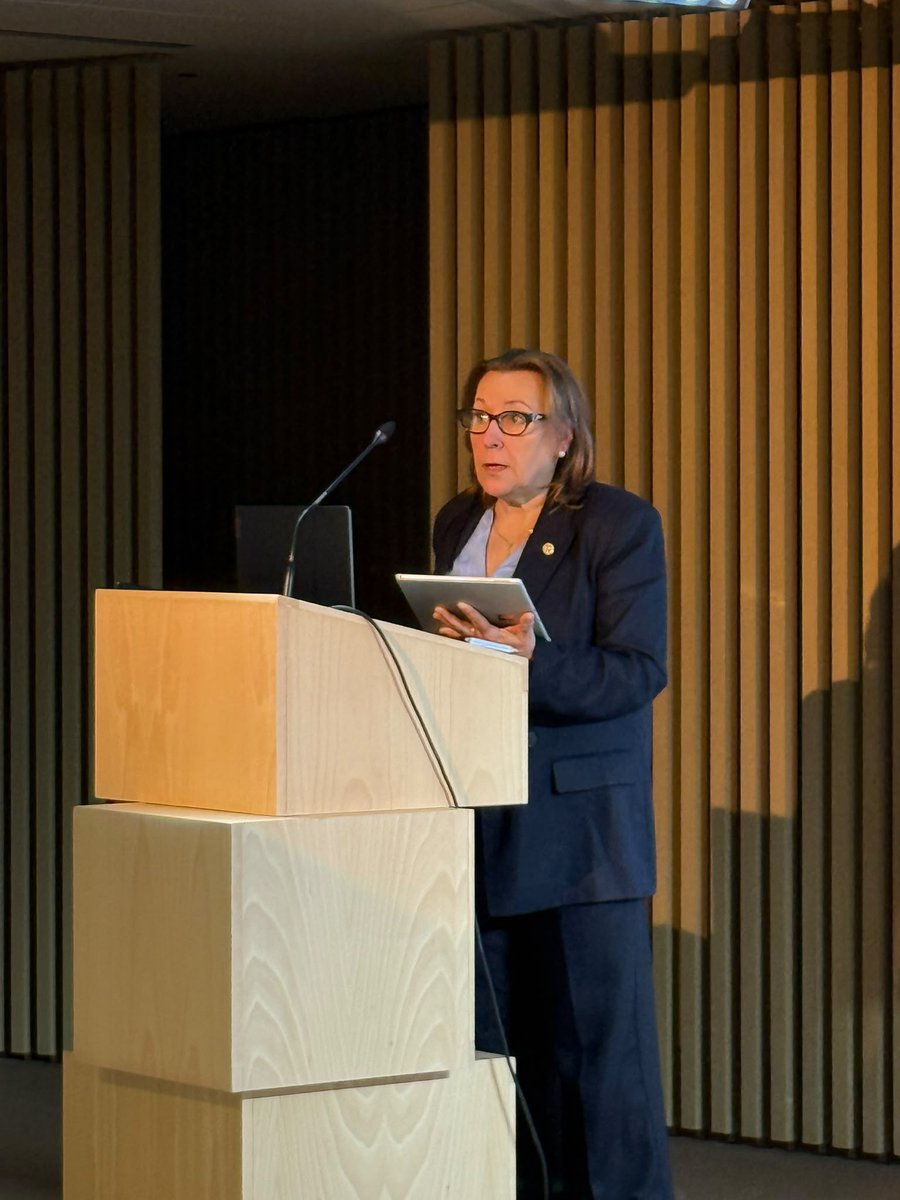 CODEPAsturias's tweet photo. La 𝗜𝗜 𝗝𝗼𝗿𝗻𝗮𝗱𝗮 𝗗𝗲𝗼𝗻𝘁𝗼𝗹𝗼́𝗴𝗶𝗰𝗮 organizada por la Comisión Deontológica del CODEPA llega a su fin. https://t.co/zDsmthiYwZ