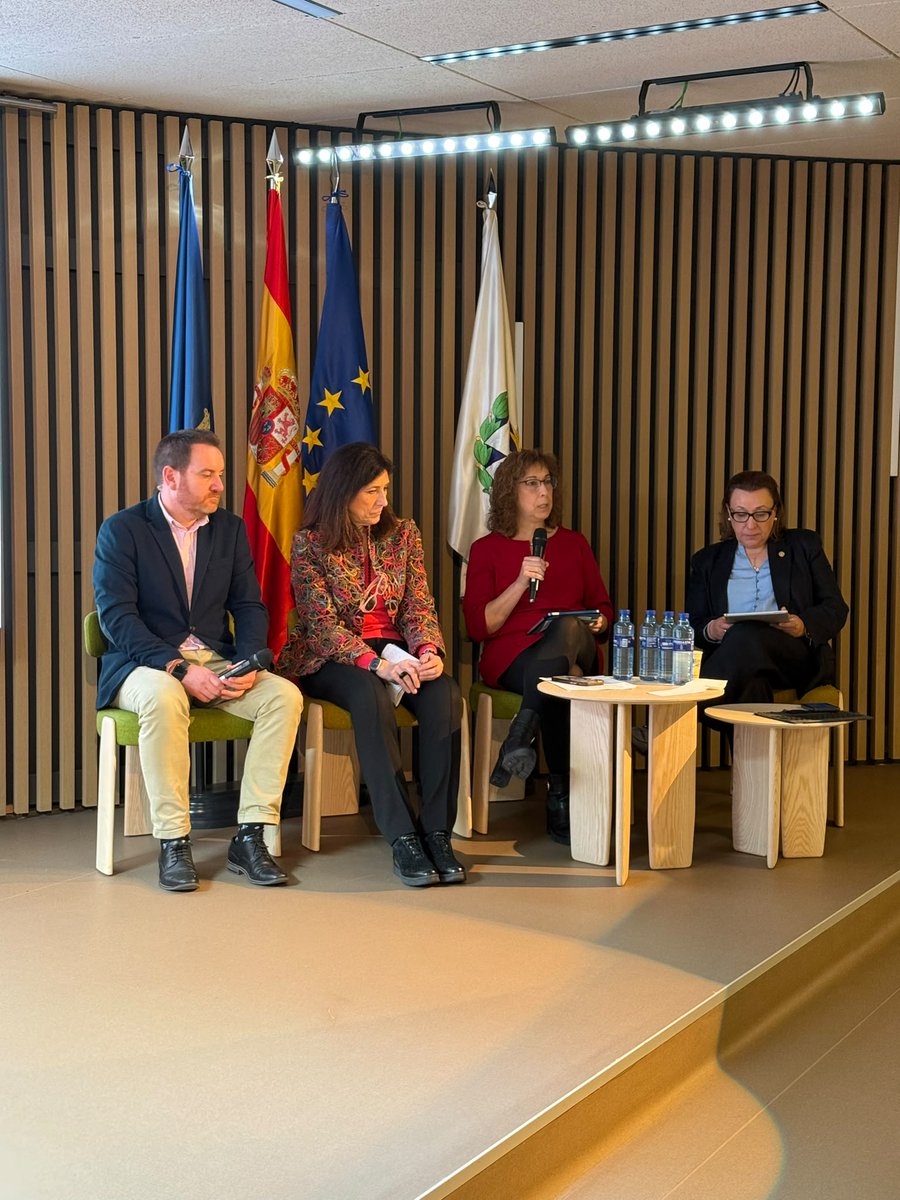 CODEPAsturias's tweet photo. La 𝗜𝗜 𝗝𝗼𝗿𝗻𝗮𝗱𝗮 𝗗𝗲𝗼𝗻𝘁𝗼𝗹𝗼́𝗴𝗶𝗰𝗮 organizada por la Comisión Deontológica del CODEPA llega a su fin. https://t.co/zDsmthiYwZ