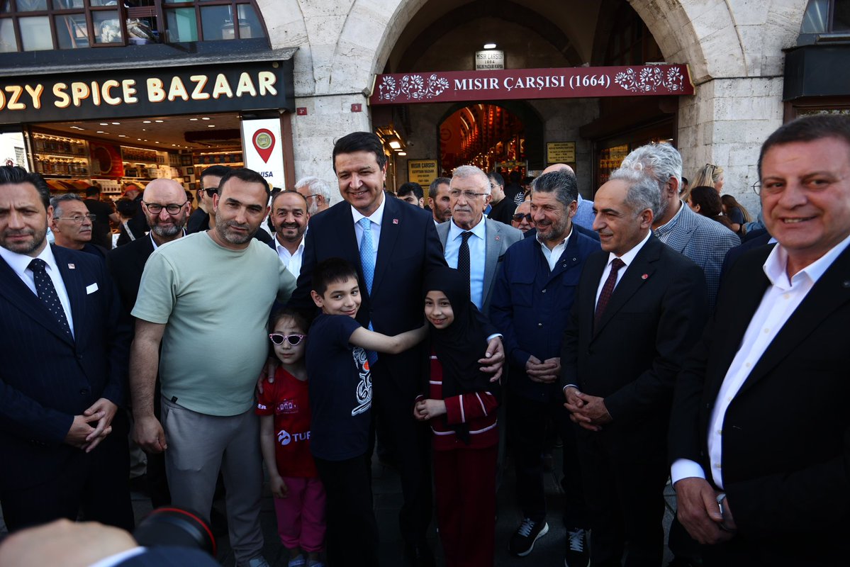 Saadet İstanbul tweet media