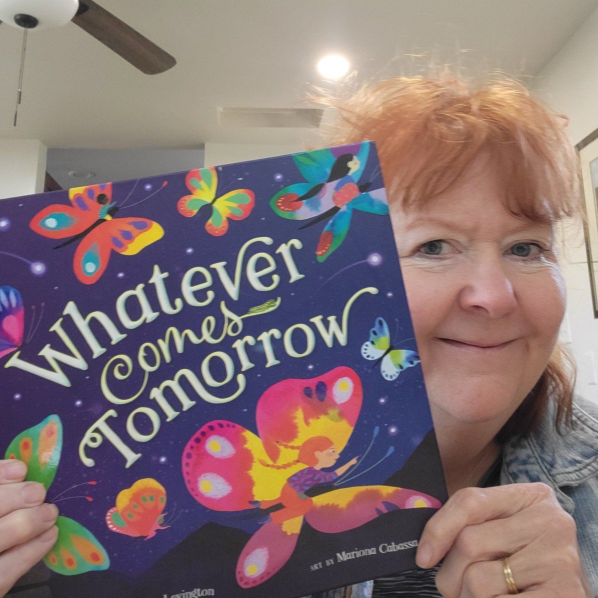 ArmorCate's tweet photo. Taking a Lyrical Language class and this book was recommended by Renee LaTulippe. It's a great book.   Rebecca Gardyn Levington is the author. I sent her a message &amp; she wrote an encouraging letter. Thank you, Rebecca Gardyn Levington for a great book and your encouragement. https://t.co/8iMZTmr3yd
