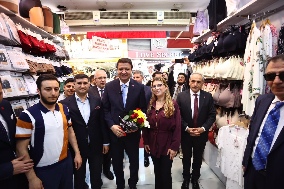 Saadet İstanbul tweet media
