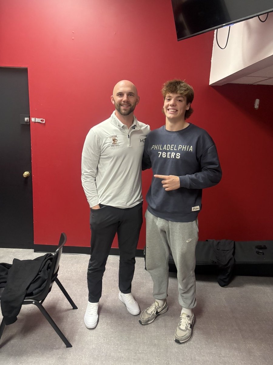 MaxwellClews21's tweet photo. Thank you Coach @LU_CoachMac for coming in today and talking about the program at Lehigh! @MBrennan79 @rpaint11 @shaystrencosky_ @Ianrenn87 https://t.co/FSggCrBRwF