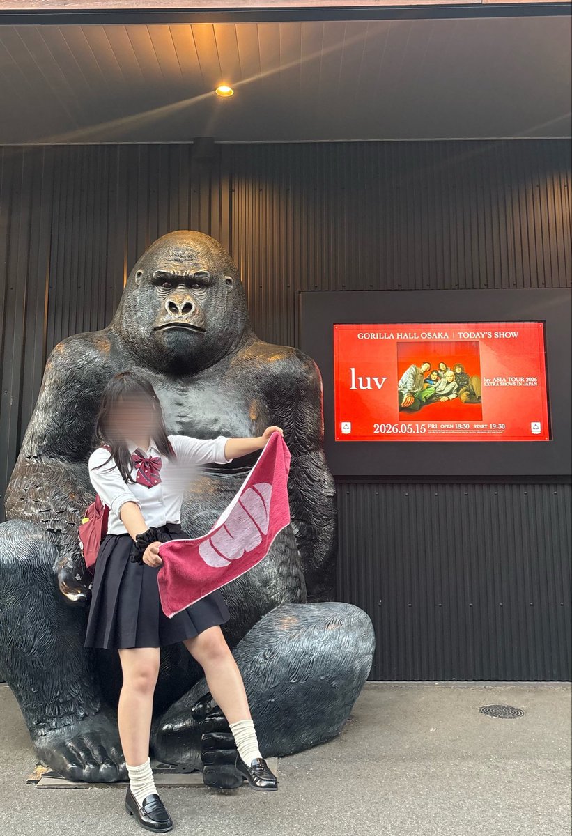 r_nin01's tweet photo. 前回のツアーぶりのluvワンマン( ᴗ̀ ̫ᴗ́ )✨️
���好きな曲いっぱい聴けて友達にたくさん会えて幸せいっぱい過ぎた🎶
この幸せぜーんぶluvのおかげだよ⭐️
いつでも関西もどってきてね～💃

 #luv_band https://t.co/9ghleRw6lF