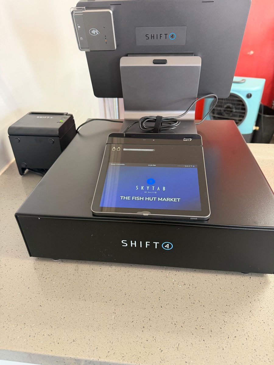 calocaShift4's tweet photo. Installed Shift4 POS Dine In at THE FISH HUT MAKET,HEMET,CA
@Shift4 https://t.co/aYDyw4CQhO
