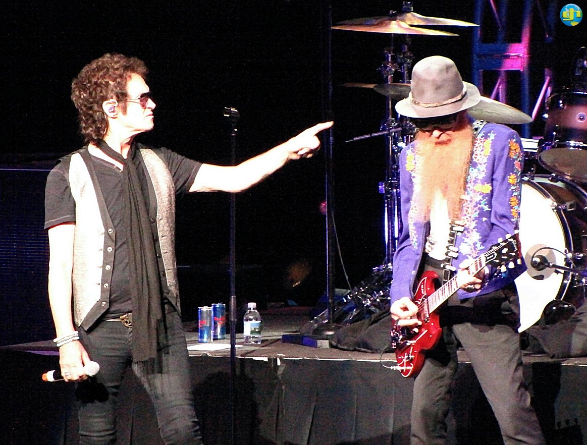 GH_Tourography's tweet photo. #OnThisDay in 2015, Glenn Hughes @glenn_hughes played LIVE w/ @kingsofchaosusa @HardRockHolly in Hollywood, Florida, #USA 🇺🇸#GlennHughes #KingsofChaos https://t.co/PdIDyHJLLR