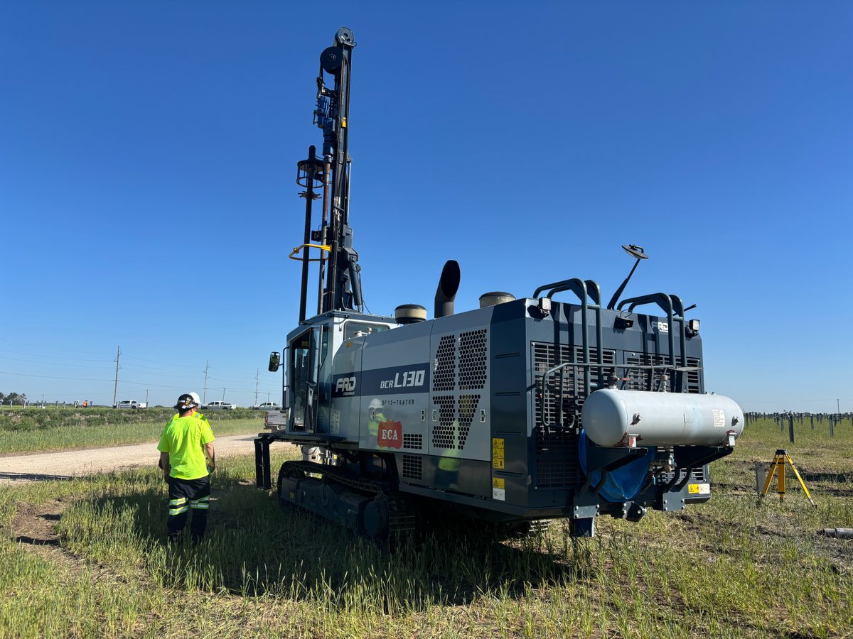 EquipCorp's tweet photo. Tri-State Drilling, LLC using the Furukawa L130 for 6-inch DTH drilling on a solar farm project. Built for reliable rock drilling performance.

#Furukawa #L130 #DTHDrilling #ECA https://t.co/YwJDUh1tF9