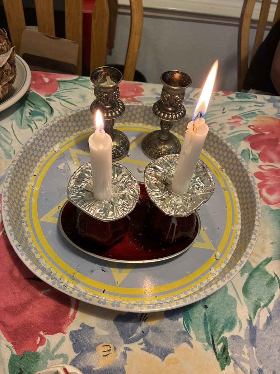 sdafink's tweet photo. @EliAfriatISR Shabbat Shalom https://t.co/yiRsrrqQ53