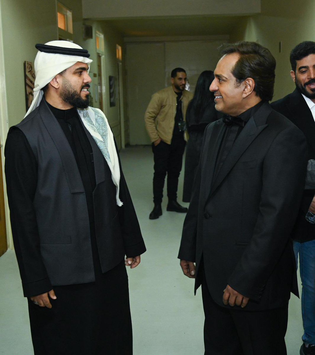 مــراد tweet media