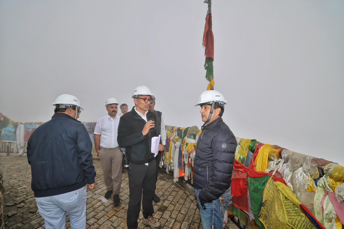 Jyotiraditya M. Scindia tweet media