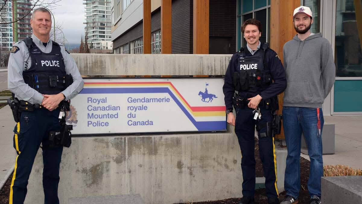 BCRCMP's tweet photo. #BCRCMP - A family in uniform: A legacy that starts at home https://t.co/VTlc0OaKwy https://t.co/zzhiepyOXK