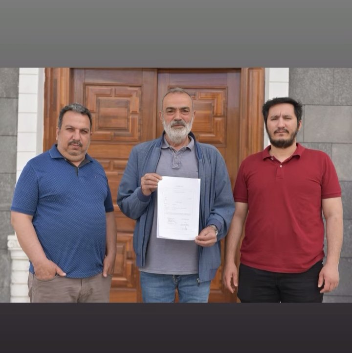 incetalim's tweet photo. Merhaba İnce Talim dergimizde Yazı işleri müdürümüz sayın Şükrü DOLAŞ ağabeyimiz, Siverek Gazeteciler Cemiyeti başkanlığına seçildi. 👑

Kendisini kutluyor ve sizlere gündüz niyetine Hayırlı cumalar diliyoruz yüce Allah'tan ☪️ 

#gazetecilercemiyeti #başkan #seçildik https://t.co/sJHcDhIY7f