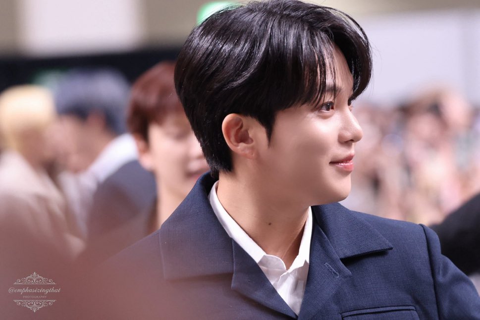 daily jongho. tweet media