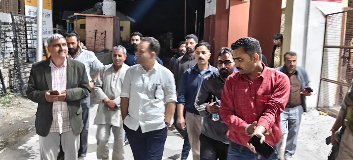 Sunil_SharmaBJP's tweet photo. Reviewed preparations for the upcoming Pandit Deen Dayal Upadhyay Prashikshan Mahaabhiyan of District Kishtwar, to be held in #Padder. Such training programmes strengthen our organization at the grassroots level and reinforce our commitment to service, discipline, and ideology. https://t.co/2TULjhT7Zd